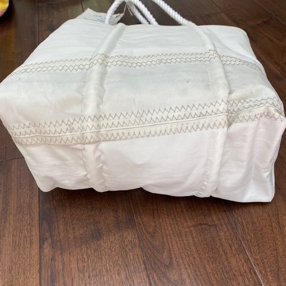 NWT Sea Bags Medium Tote White, Navy & Yellow - Picture 4 of 6